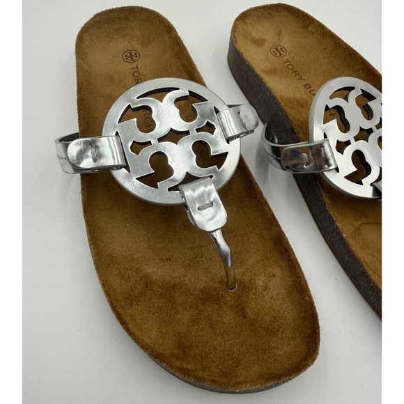 NEW Tory Burch Miller Cloud Metallic Medallion Thong Sandals 9W - Picture 5 of 5
